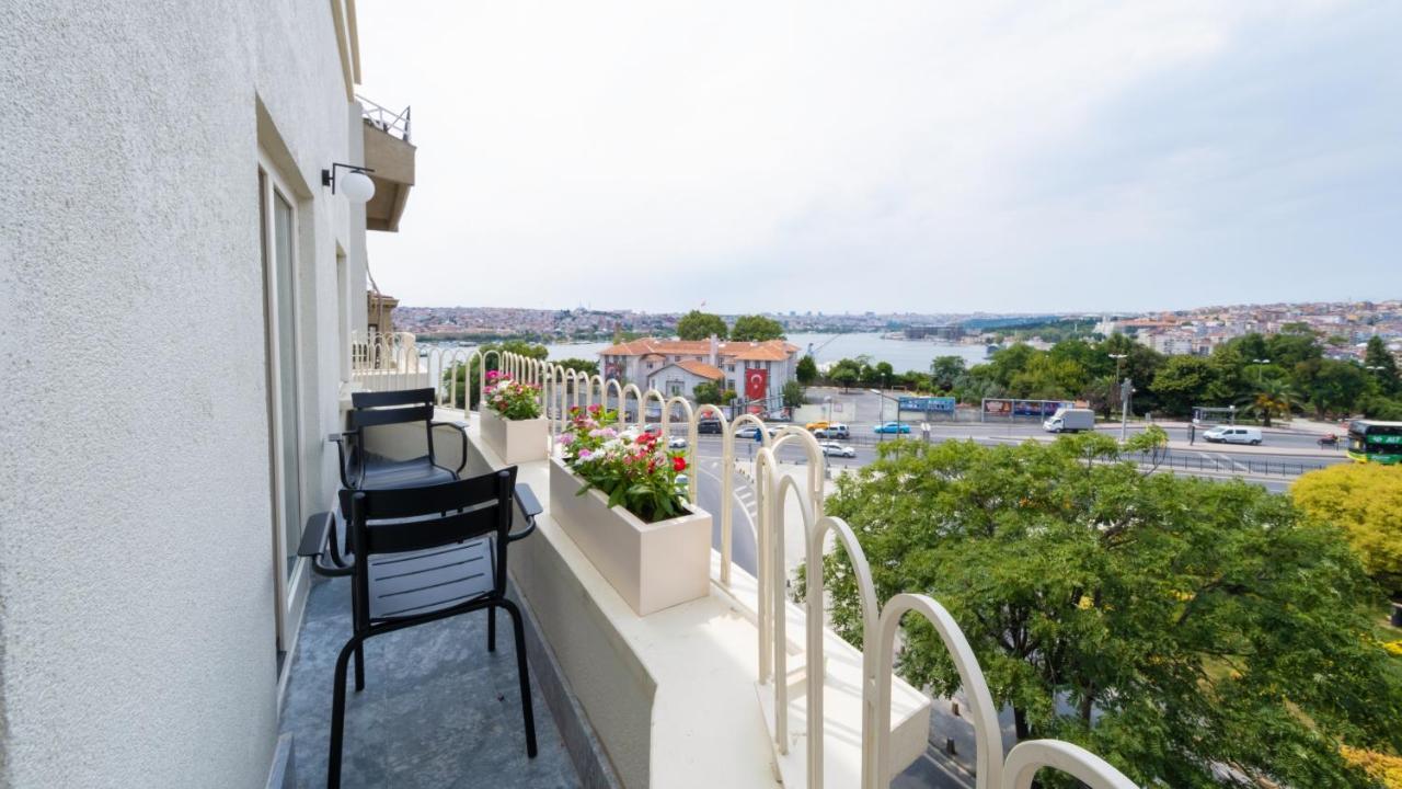 The Gift Hotel Istanbul Bagian luar foto