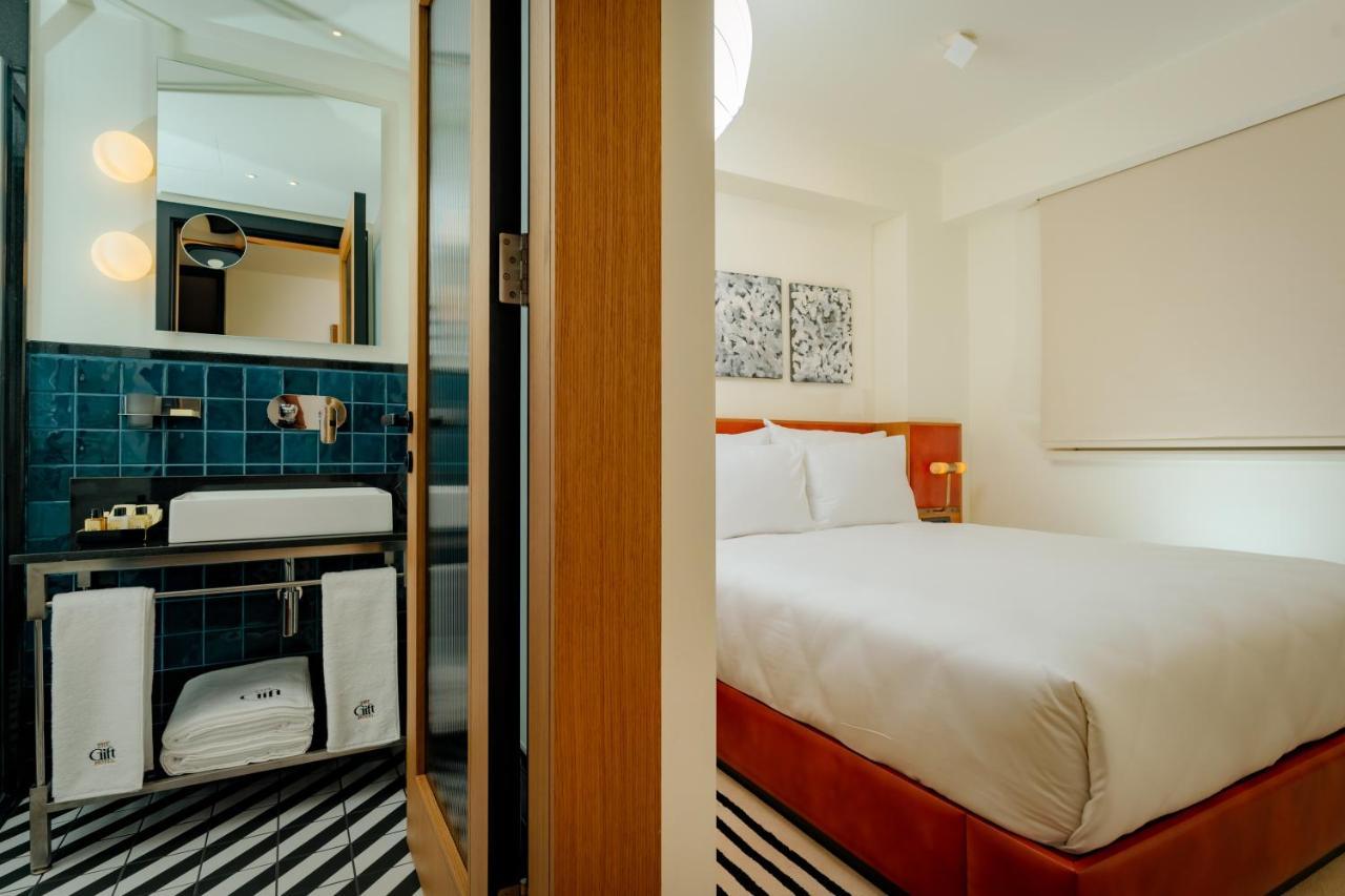 The Gift Hotel Istanbul Bagian luar foto