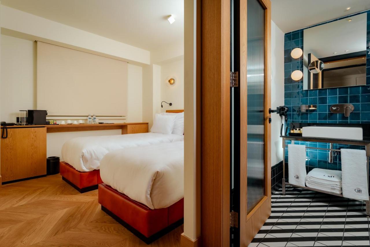 The Gift Hotel Istanbul Bagian luar foto