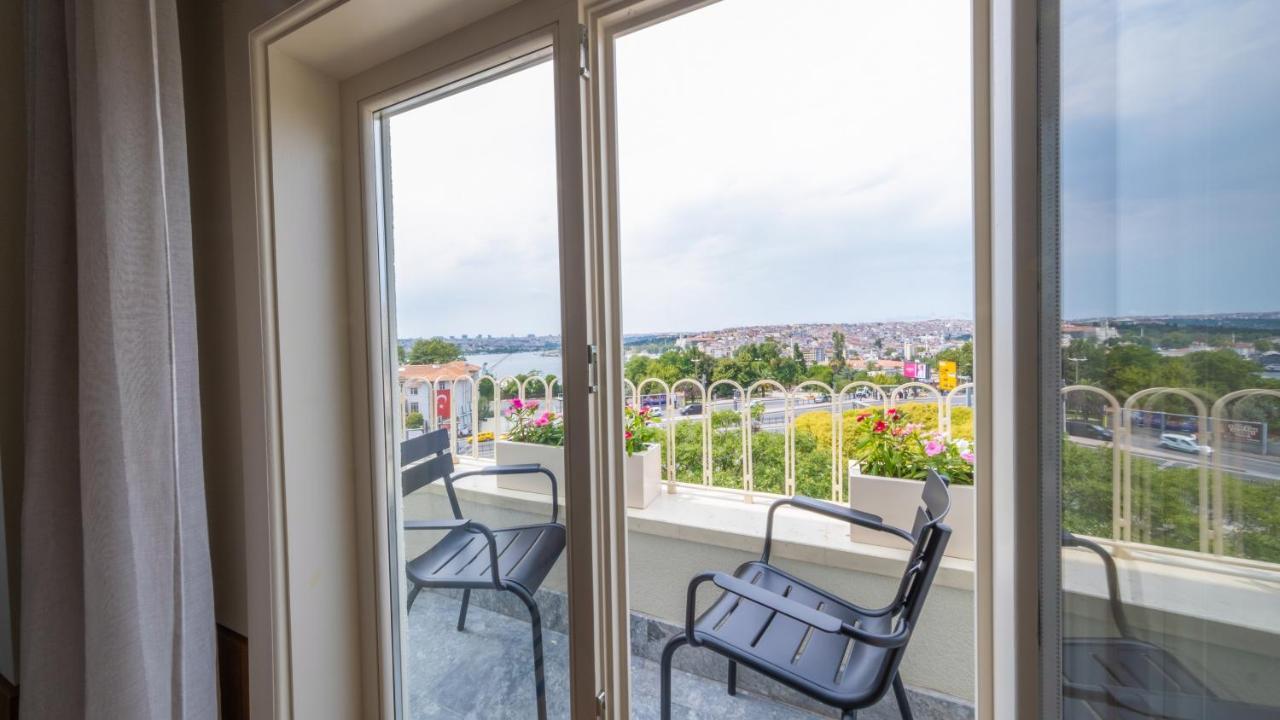 The Gift Hotel Istanbul Bagian luar foto