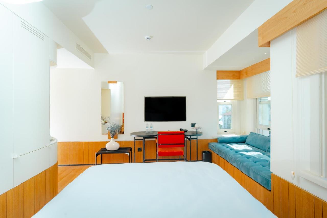 The Gift Hotel Istanbul Bagian luar foto