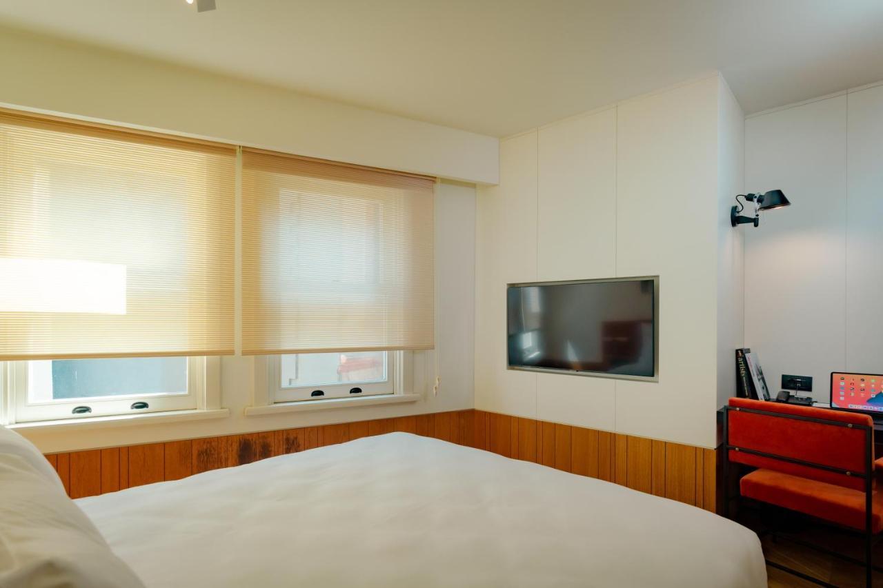 The Gift Hotel Istanbul Bagian luar foto