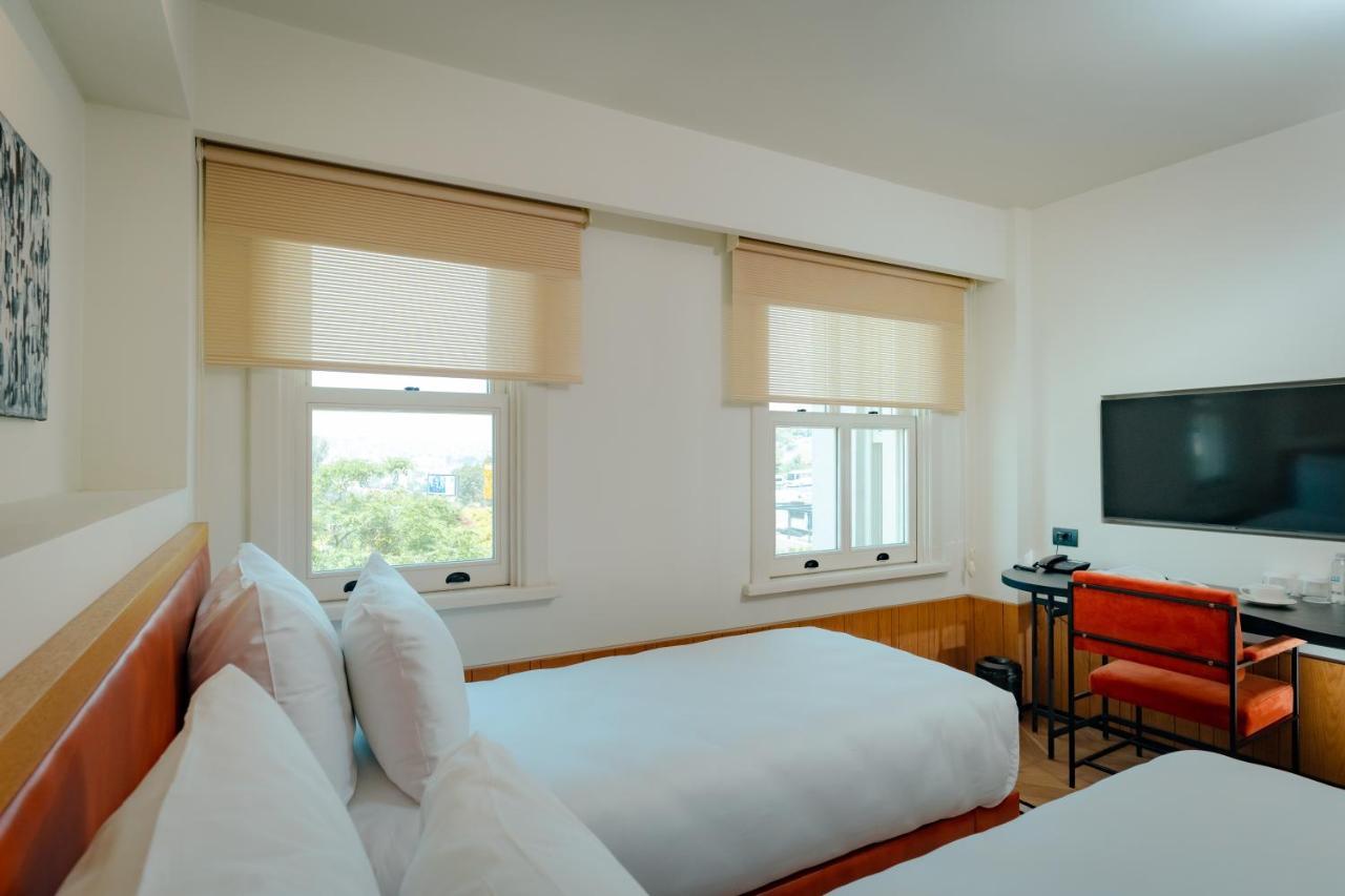 The Gift Hotel Istanbul Bagian luar foto