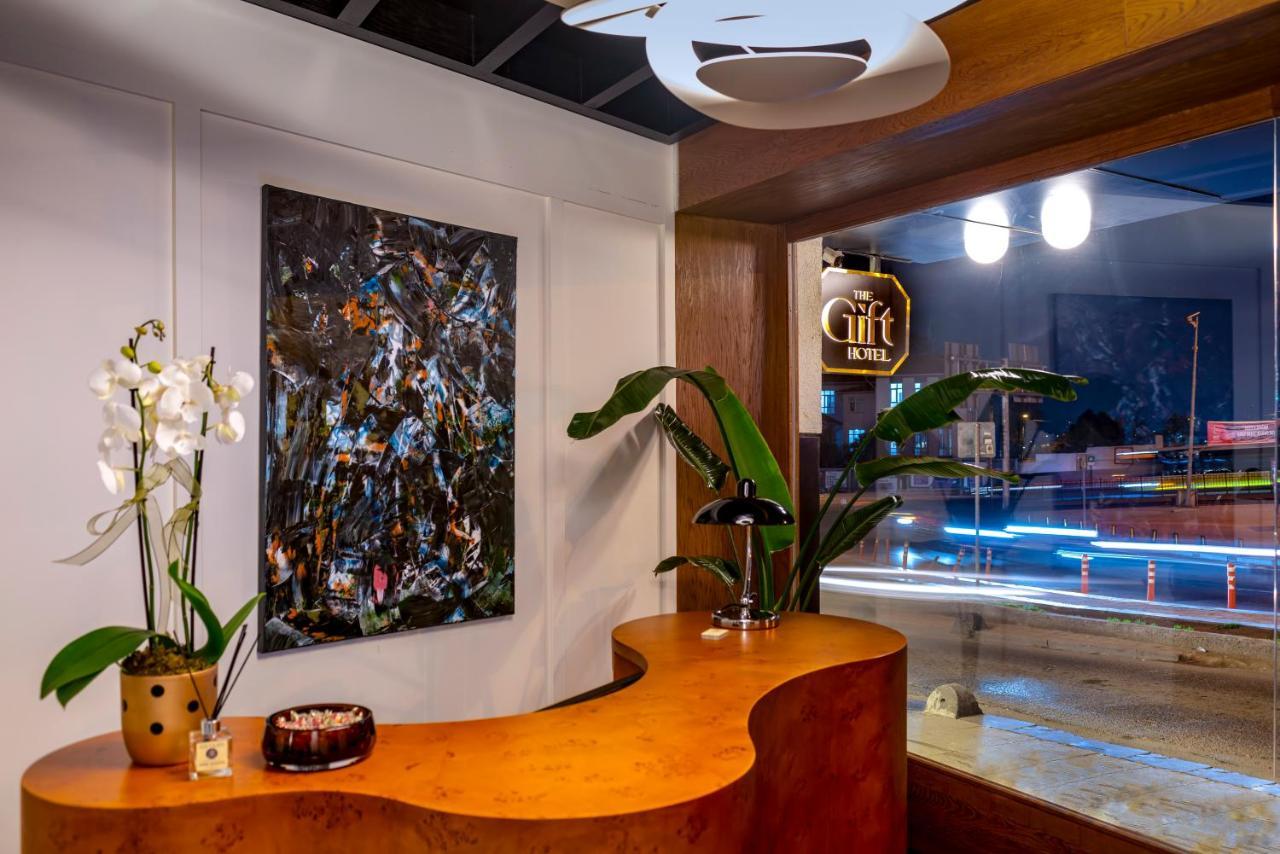 The Gift Hotel Istanbul Bagian luar foto